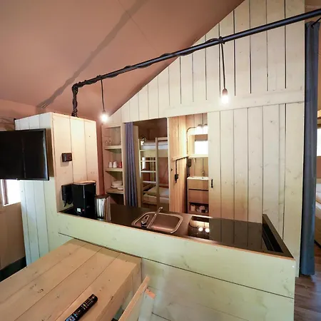 Tatil Evi Luxuszelt Im Serengeti Park *