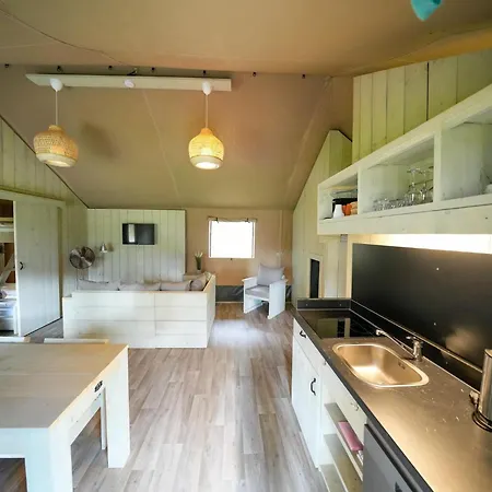 Tatil Evi Luxuszelt Im Serengeti Park